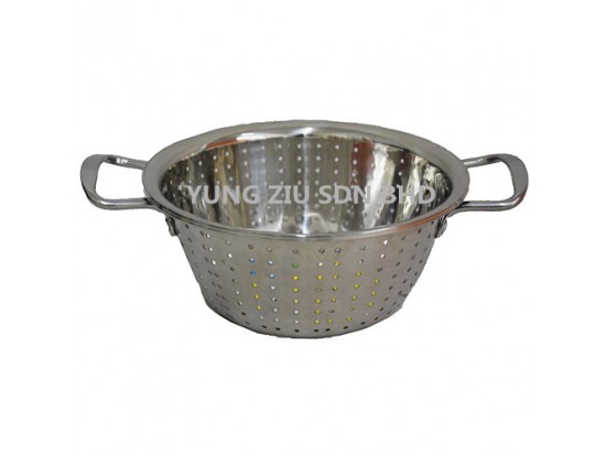 20CM COLANDER WITH HANDLE(FENVO))